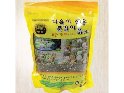 정한 다육이 전용 분갈이 흙 (선인장 사용가능) 5.5L
