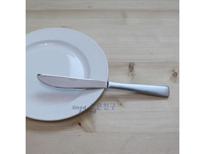 트리플 디너칼